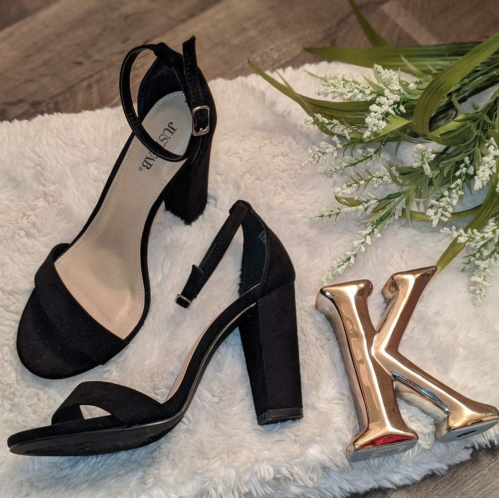 Makemba Block Heeled Sandal